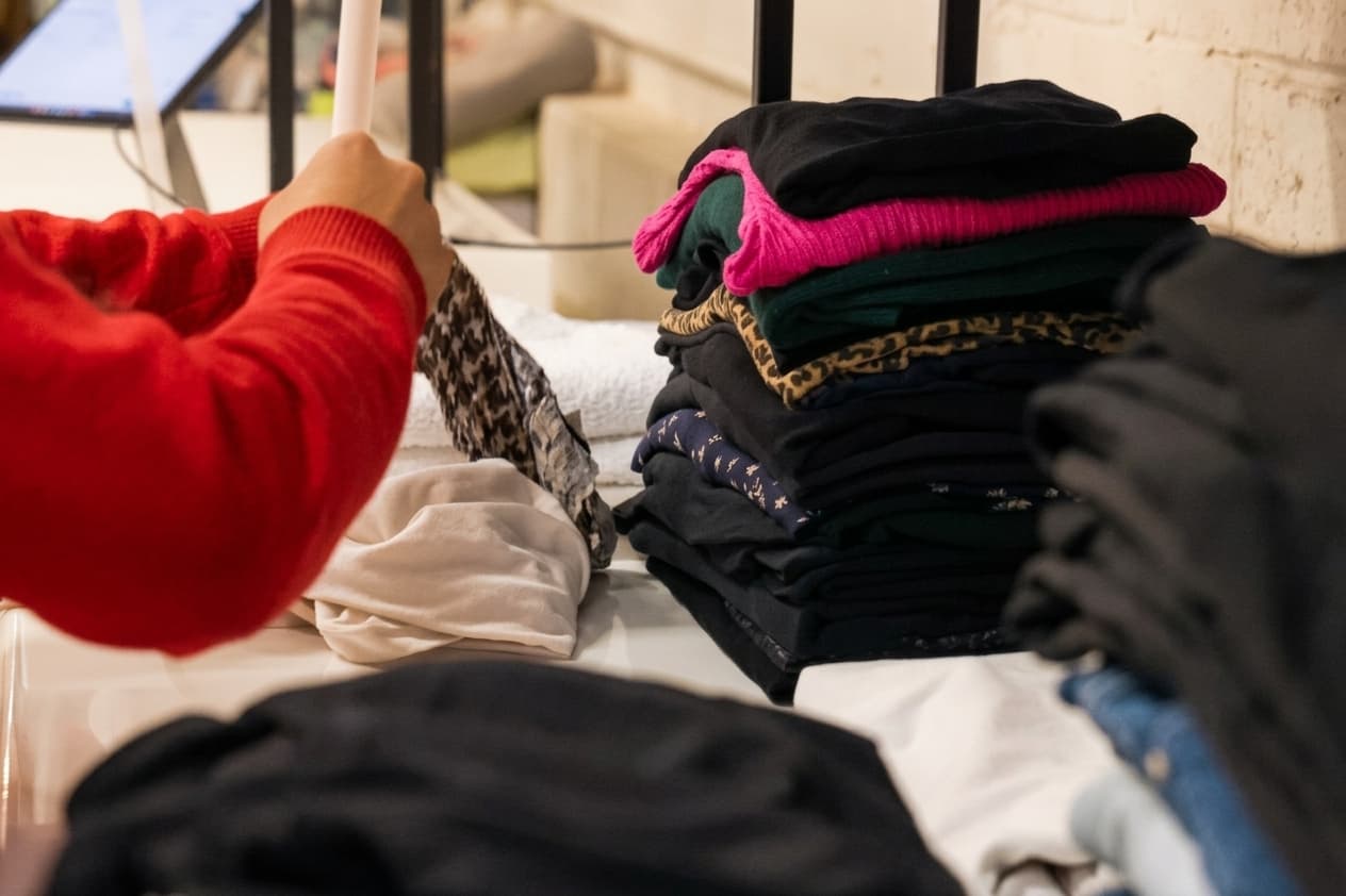 Crisp Laundry commercial laundry service in Manhattan